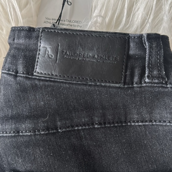 Tailored Athlete Womens High Waisted
Jeans in Black size S - Picture 3 of 6